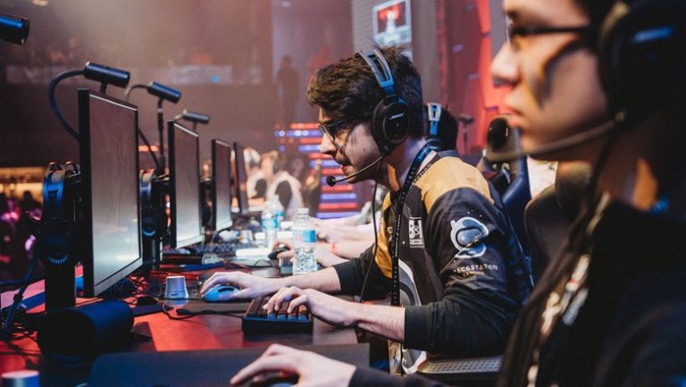 Как создать свою киберспортивную команду за копейки