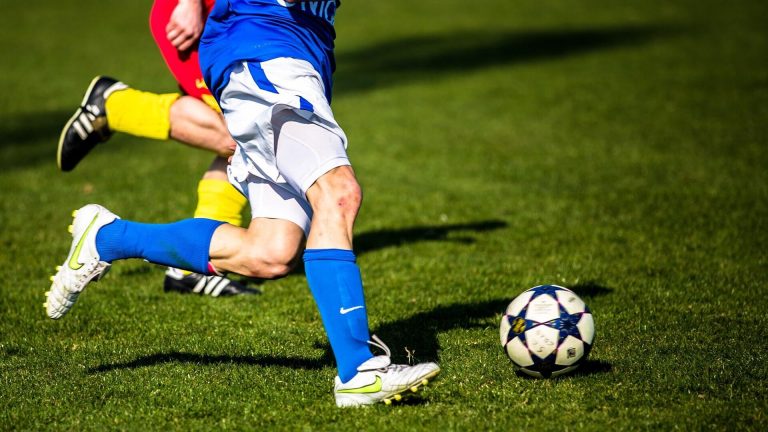 Как зарабатывать в спорте без ставок: 7 профессий, которые приносят деньги